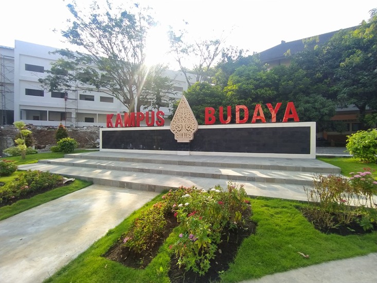 Fakultas Ilmu Budaya Universitas Diponegoro