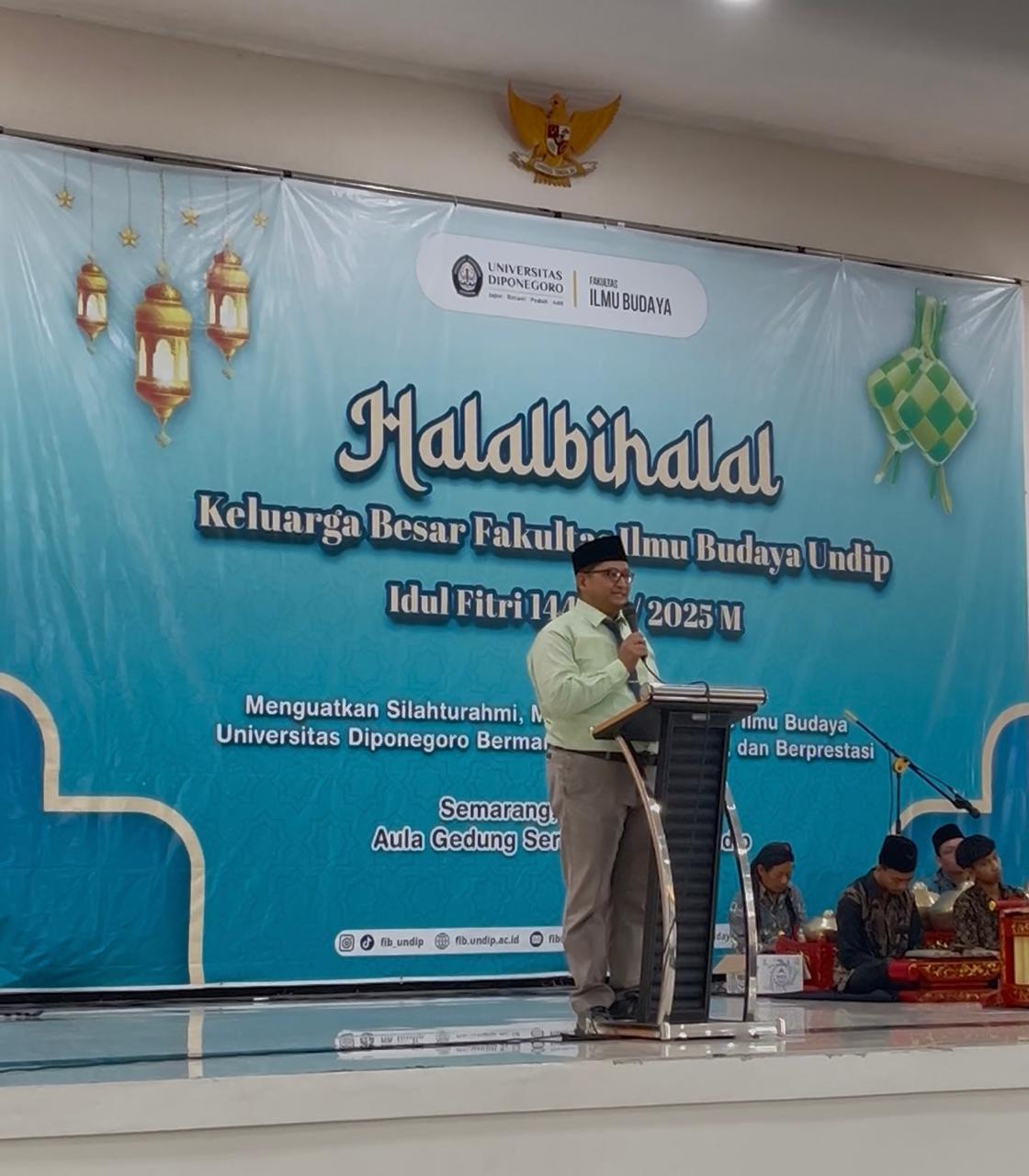 Sambutan Dekan FIB Undip, Prof. Dr. Alamsyah, M.Hum. Pada Acara Halalbihalal Keluarga Besar FIB Undip.