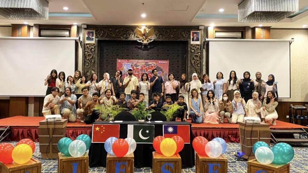 SDGs Community Service FIB Undip.