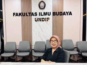 Dr. Dra. Nurhayati, M.Hum.
